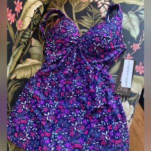 Shore Shapes Floral Print swimsuit size 8